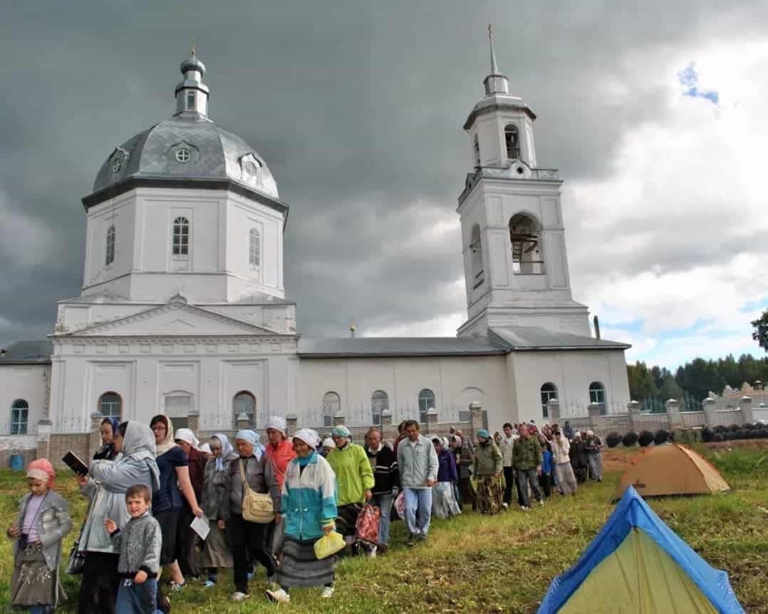 Торжества на престольный праздник храма в честь Казанской иконы Божией Матери