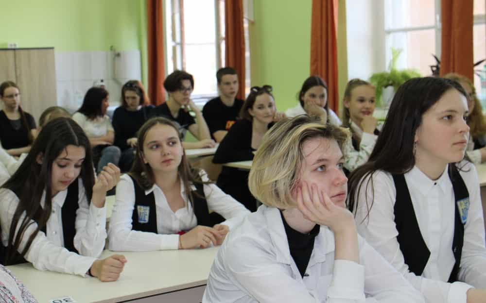 В Вятской православной гимназии состоялась лекция, посвященная наследию святых Кирилла и Мефодия