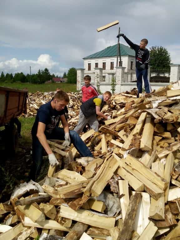 Социально-трудовая экспедиция молодежи Кирово-Чепецкого благочиния