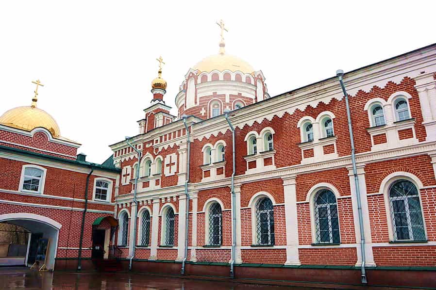 Торжества в Христорождественском женском монастыре города Слободского, посвященные 10-летию возрождения монашеской жизни