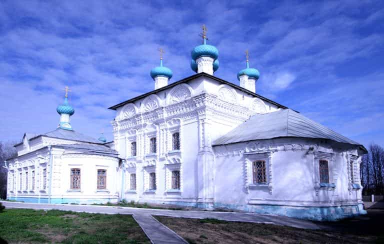 В Екатерининский собор г. Слободского вновь прибывает икона Матроны Московской с частицей мощей