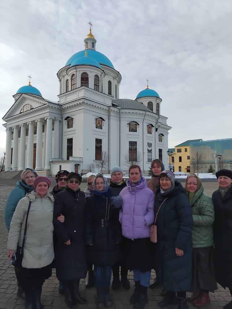 По святым местам