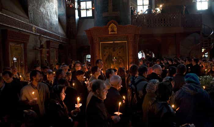 В первую неделю Великого поста совершается Великое повечерие с чтением покаянного канона преподобного Андрея Критского