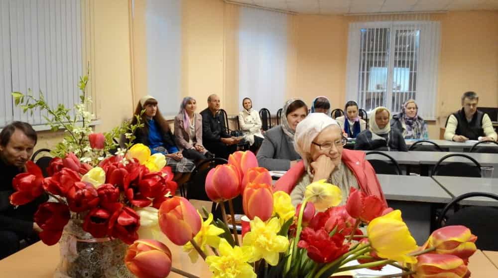 На Богословских курсах прошла защита выпускных работ