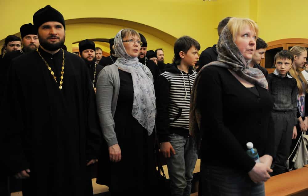 Митрополит Марк встретился с участниками III Форума православной молодежи Вятской Епархии