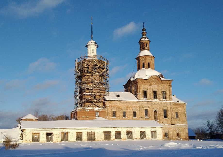 Никольский храм села Истобенск нуждается в средствах на реставрацию