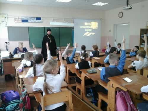 В Порошино состоялся конкурс духовной поэзии «Читая вечные священные страницы»