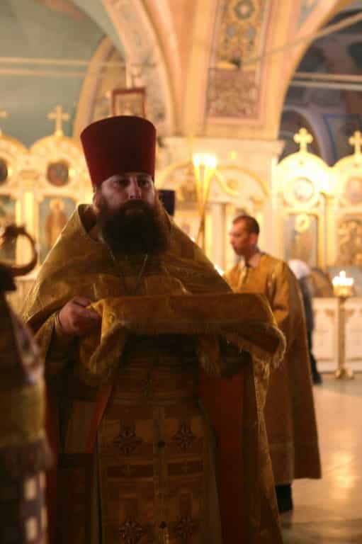 Митрополит Марк возглавил Богослужение в Троицком храме с. Кстинино