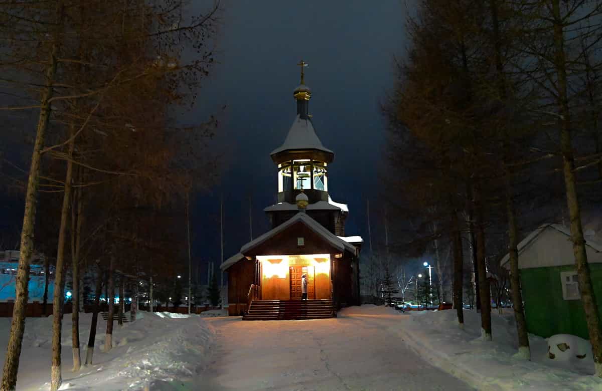 Торжественное богослужение в храме в честь Казанской иконы Божией Матери