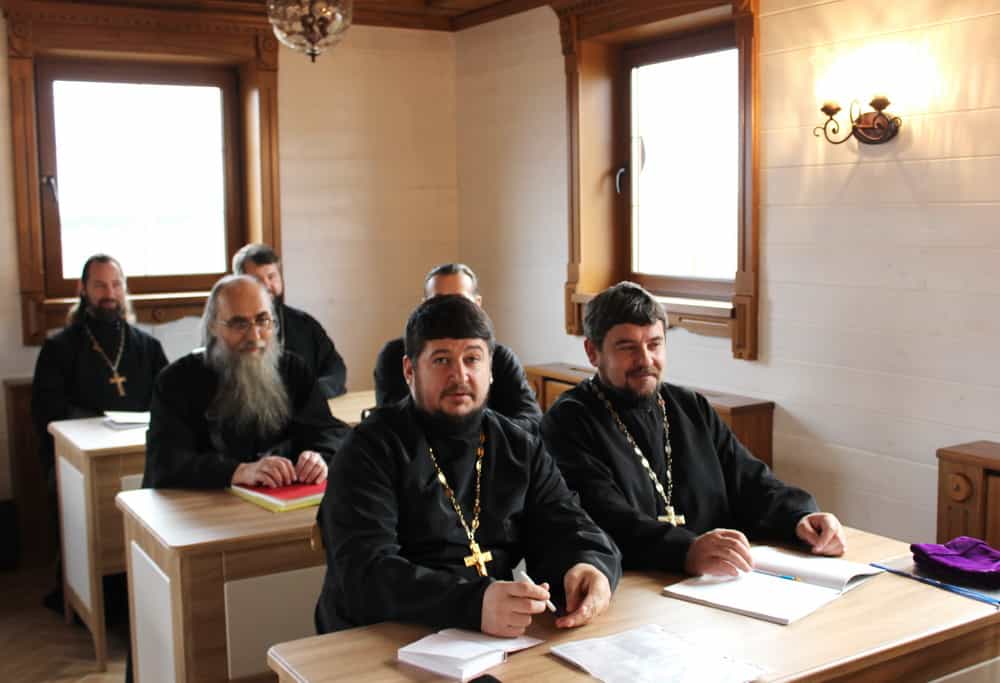 Митрополит Марк принял участие в открытии курсов повышения квалификации для священнослужителей