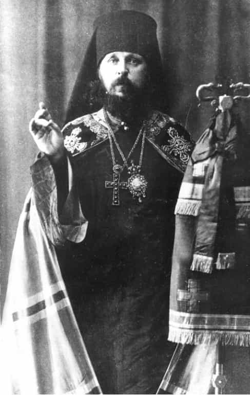 2 мая – День памяти святителя Виктора (Островидова) епископа Глазовского, викария Вятской епархии