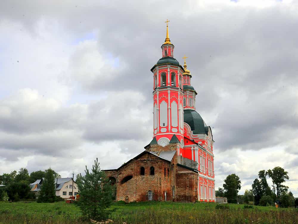 Престольный праздник храма Всемилостивого Спаса села Вяз