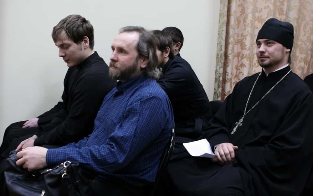 В Вятском Духовном училище состоялся просмотр фильма «Под святым омофором»