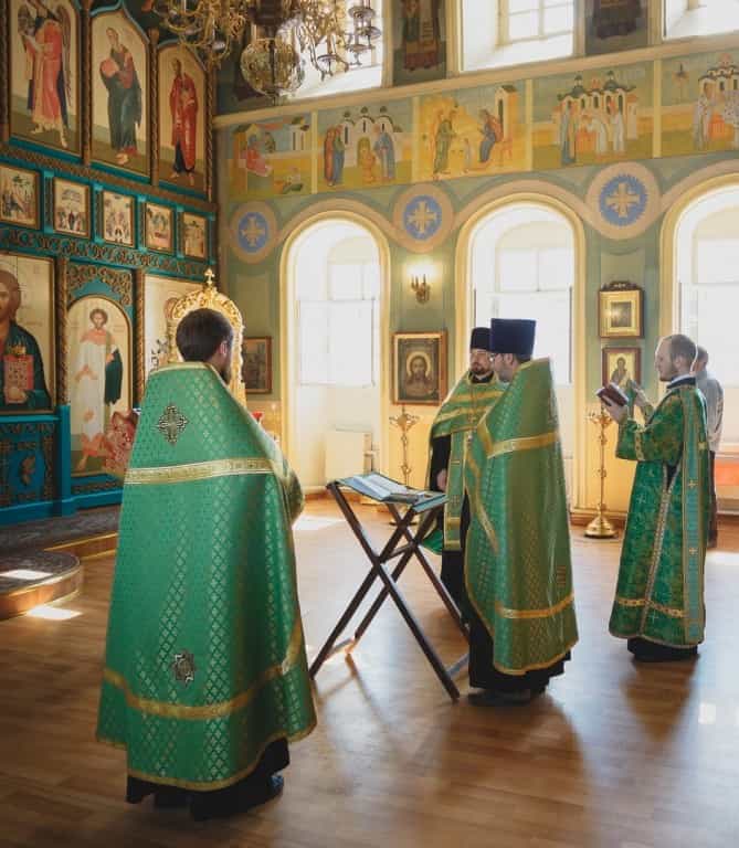 Торжественное вручение дипломов выпускникам Вятского Духовного училища