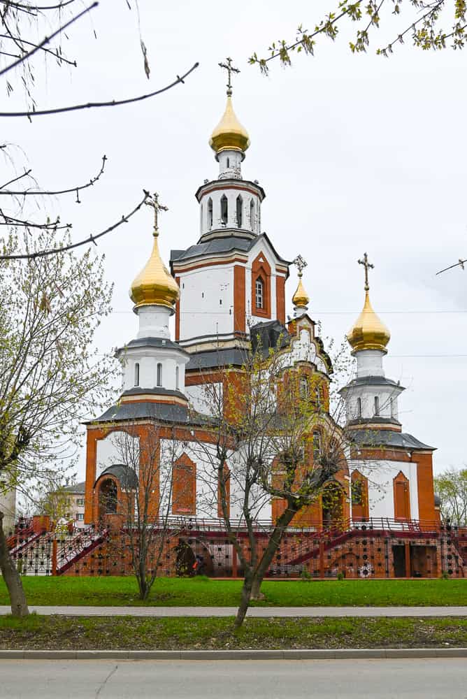 В храме Веры, Надежды, Любови и матери их Софии города Кирова совершились богослужения Великого Четверга