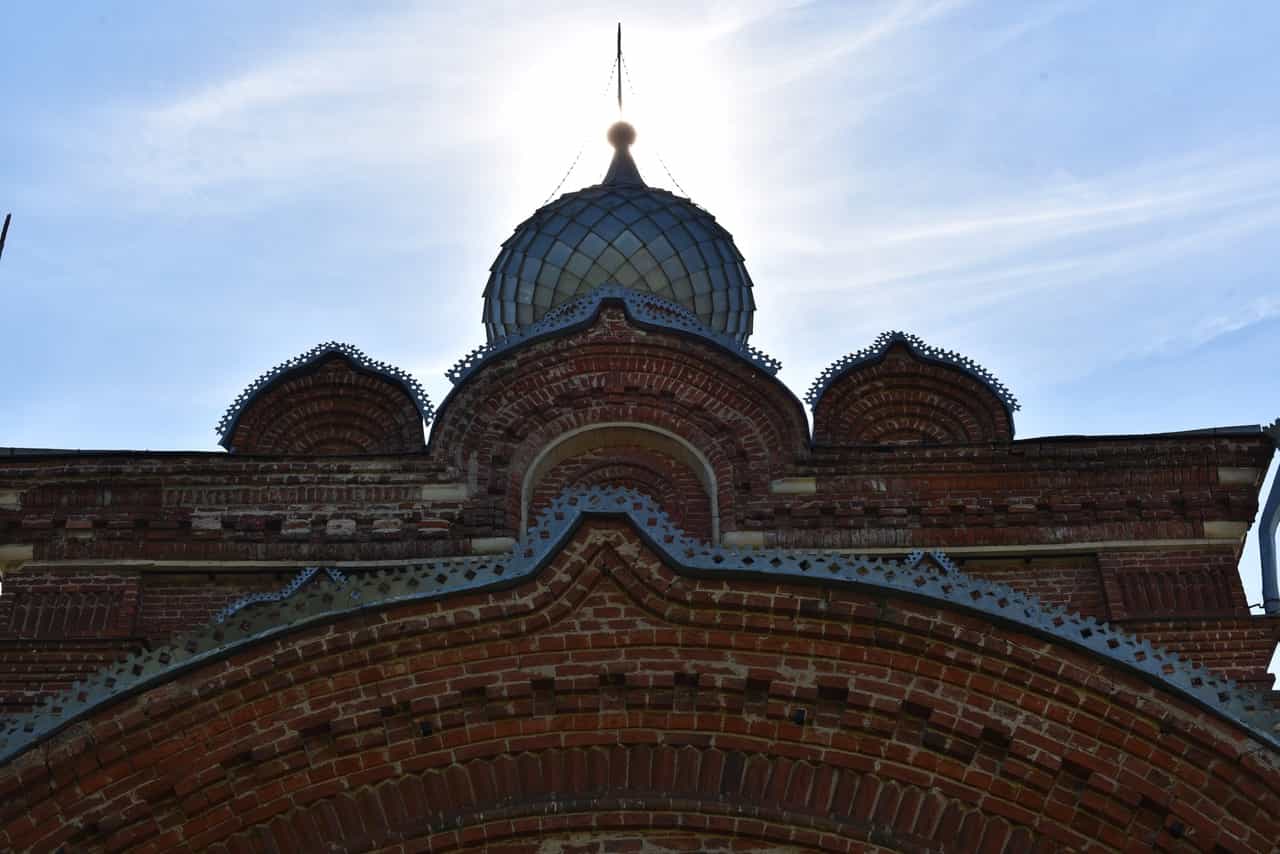 Волонтеры международного стройотряда планируют реставрировать храм в селе Ныр