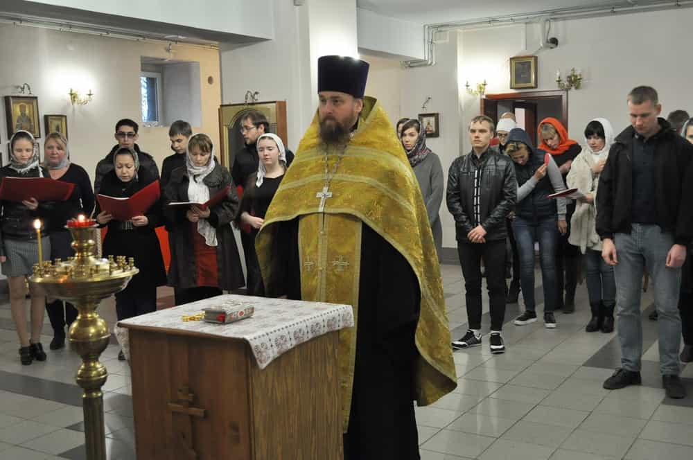 Молодежное объединение при Пантелеимоновском приходе призывает православных к совместному доброделанию