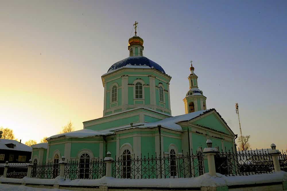 Торжественная встреча иконы «Избавительница от бед» в Успенском храме города Советска