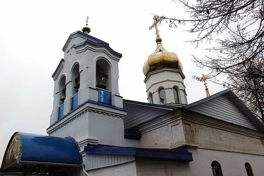 Торжественное Всенощное бдение в храме в честь иконы Божией Матери «В скорбех и печалех Утешение» города Слободского