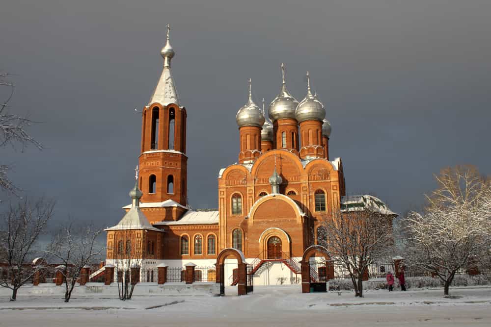 В Всехсвятском города Кирово-Чепецка соборе состоялась торжественная встреча иконы Божией Матери «Избавительница от бед»