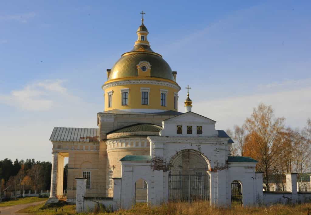 В Никольских храмах Вятской Епархии 19 декабря совершается престольный праздник