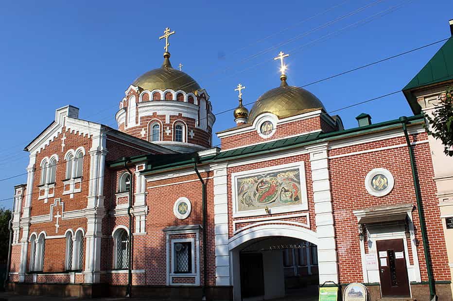 Праздничное богослужение в Христорождественском женском монастыре города Слободского