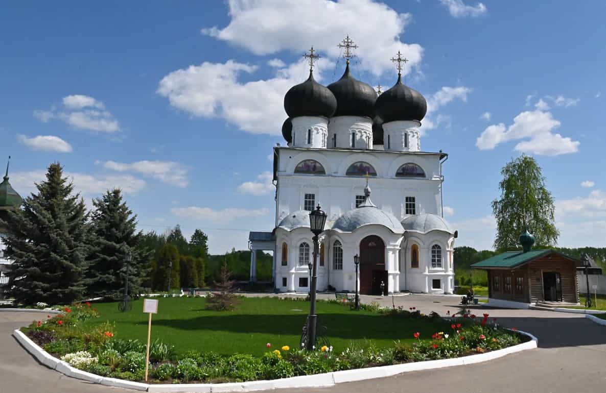 Празднование Рождества святого Иоанна Предтечи в Свято-Успенском кафедральном соборе
