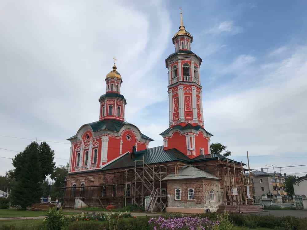Ремонт фасада Троицкого храма в Макарье вступил в заключительную стадию