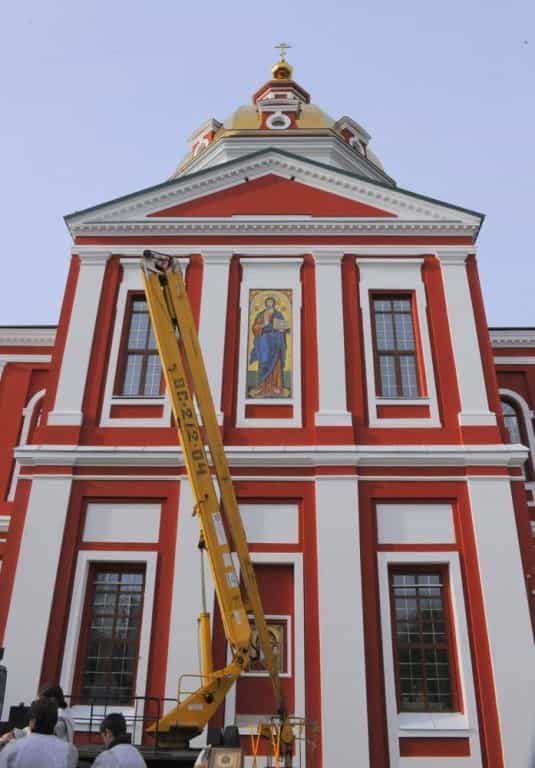 Митрополит Марк освятил икону на Спасском соборе г. Кирова