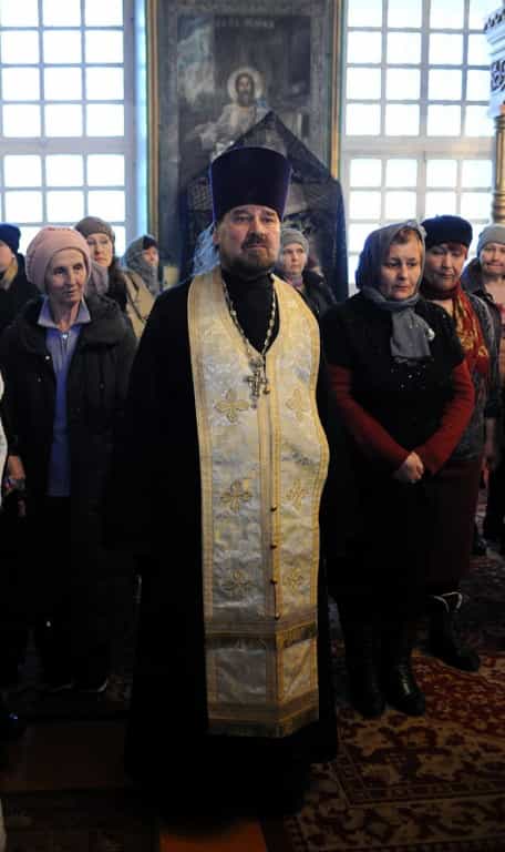 В субботу первой седмицы Великого поста митрополит Марк совершил всенощное бдение в храме Рождества Пресвятой Богородицы города Орлова