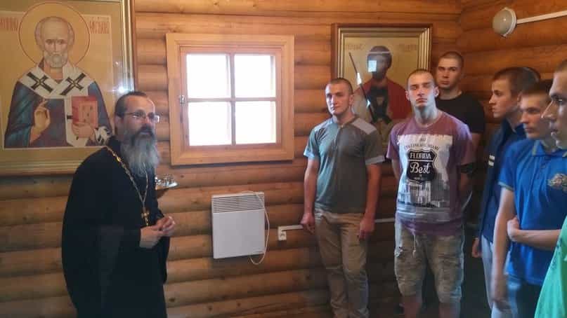 Напутствие священника к будущим защитникам Родины