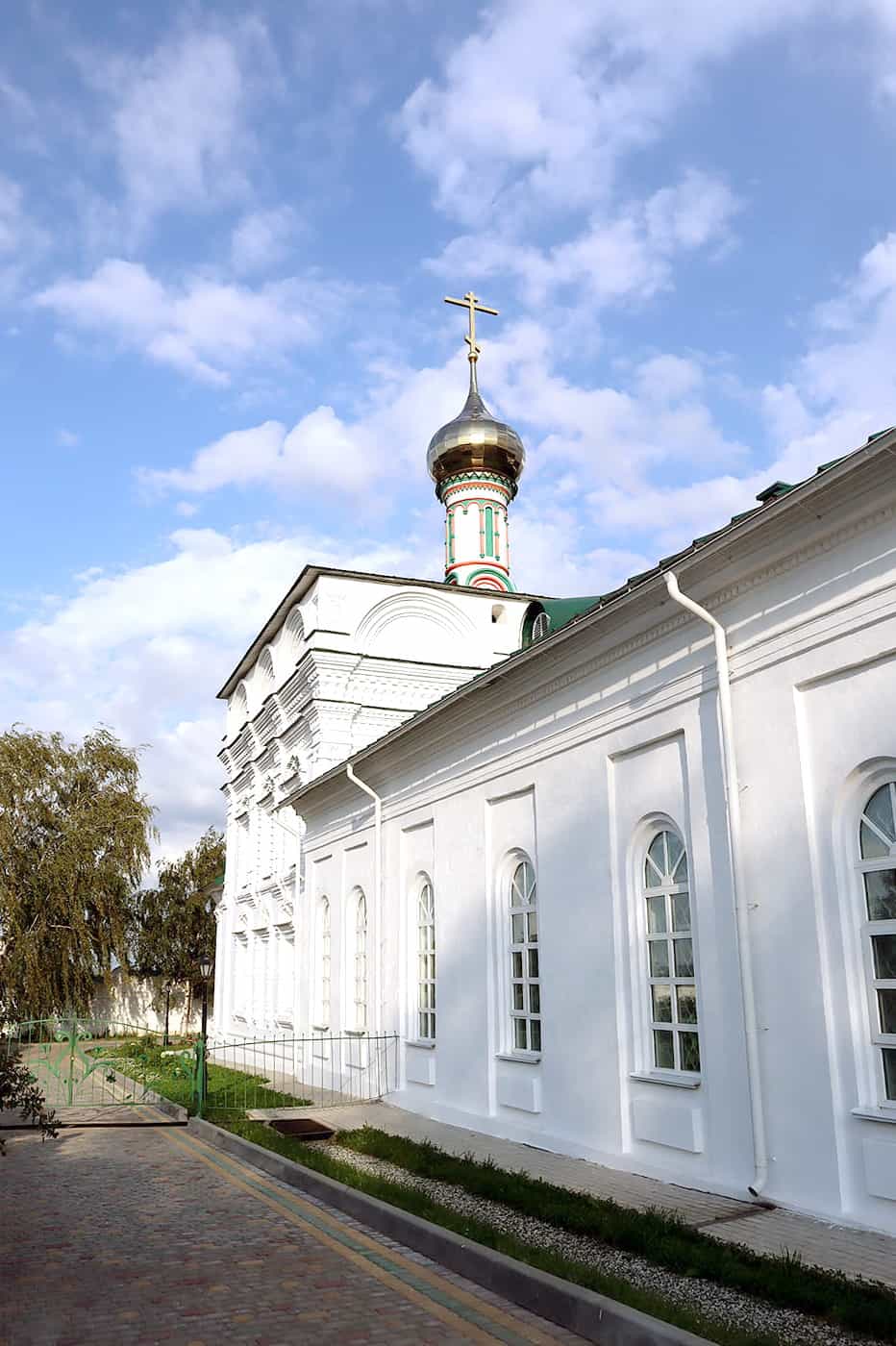 Праздничное Всенощное бдение в Спасо-Преображенском женском монастыре