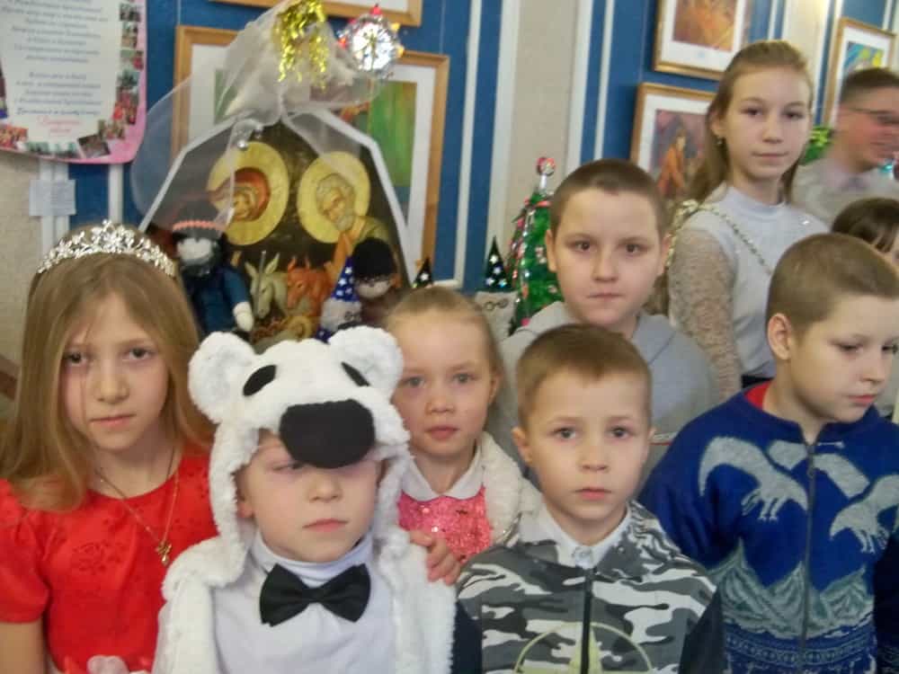 В воскресной школе Троицкого храма села Кстинино состоялась приходская елка