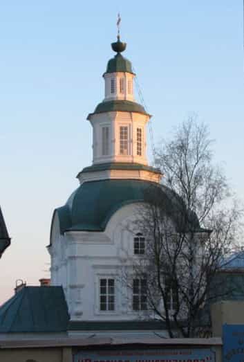 Старинные святыни Царево-Константиновской Знаменской церкви для молитвенного поклонения верующих