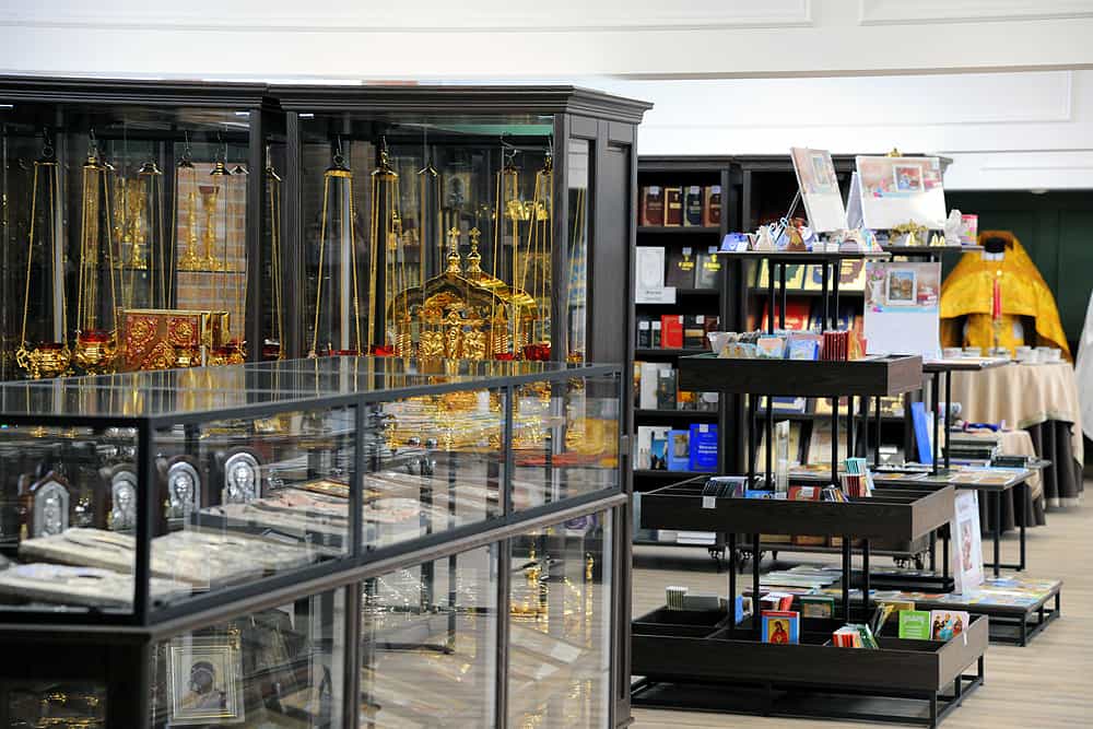 В Вятской Епархии после ремонта открылся новый выставочный зал