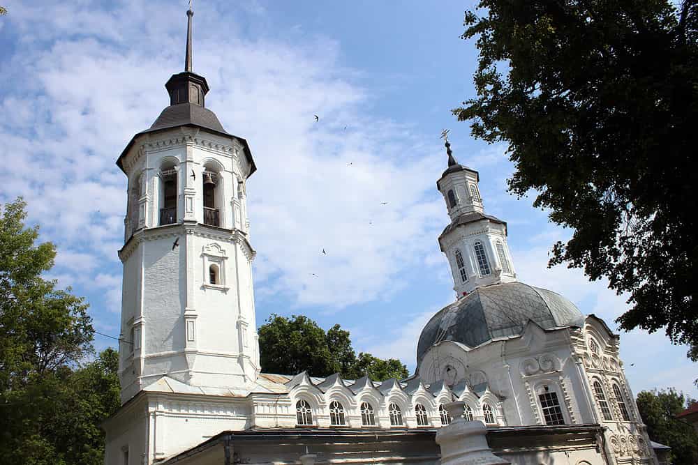 Крестный ход в честь святых Петра и Февронии