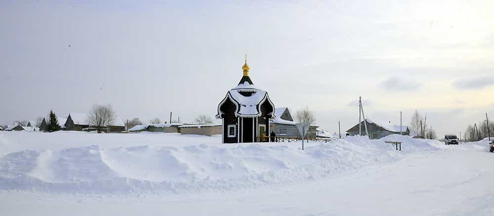 В субботу, 27 февраля, состоялось освящение часовни в честь иконы Божией Матери «Знамение» в деревне Воронье Верхошижемского района
