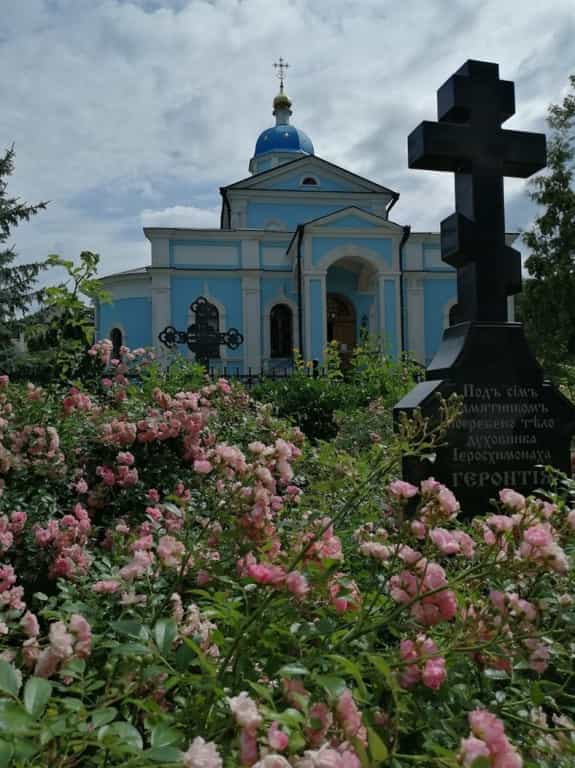 Паломники из Кирова поклонились православным святыням России