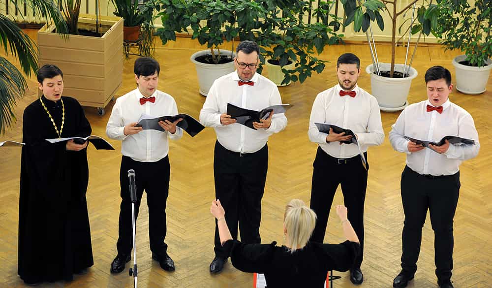 «Во дни Великого поста» — духовные песнопения в исполнении мужского хора «Анести»