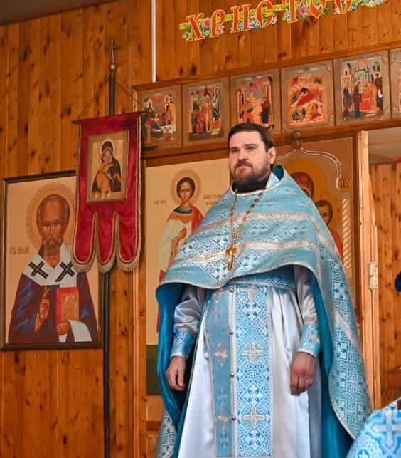 Творцы на земле