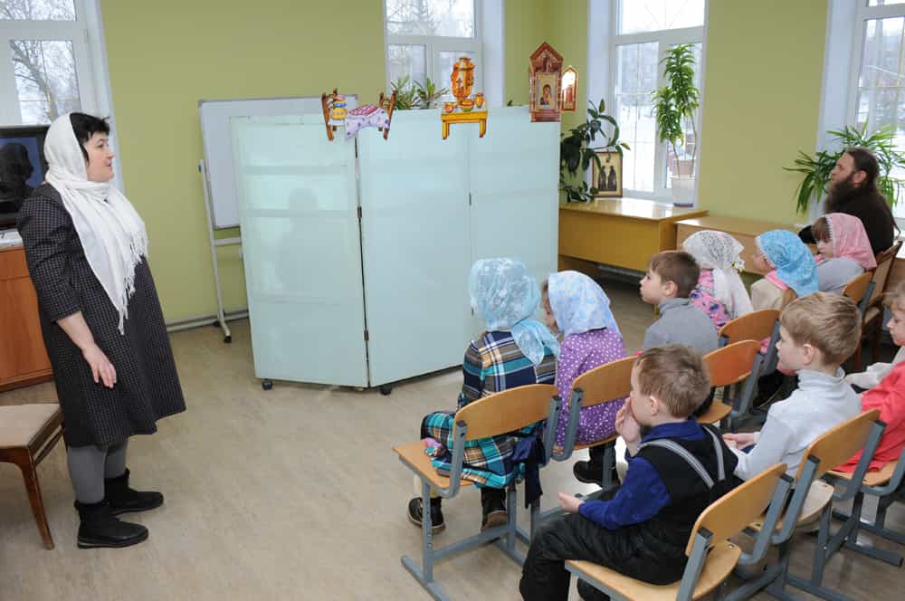 Праздники Православной книги в воскресной школе Всехсвятского храма города Кирово-Чепецка