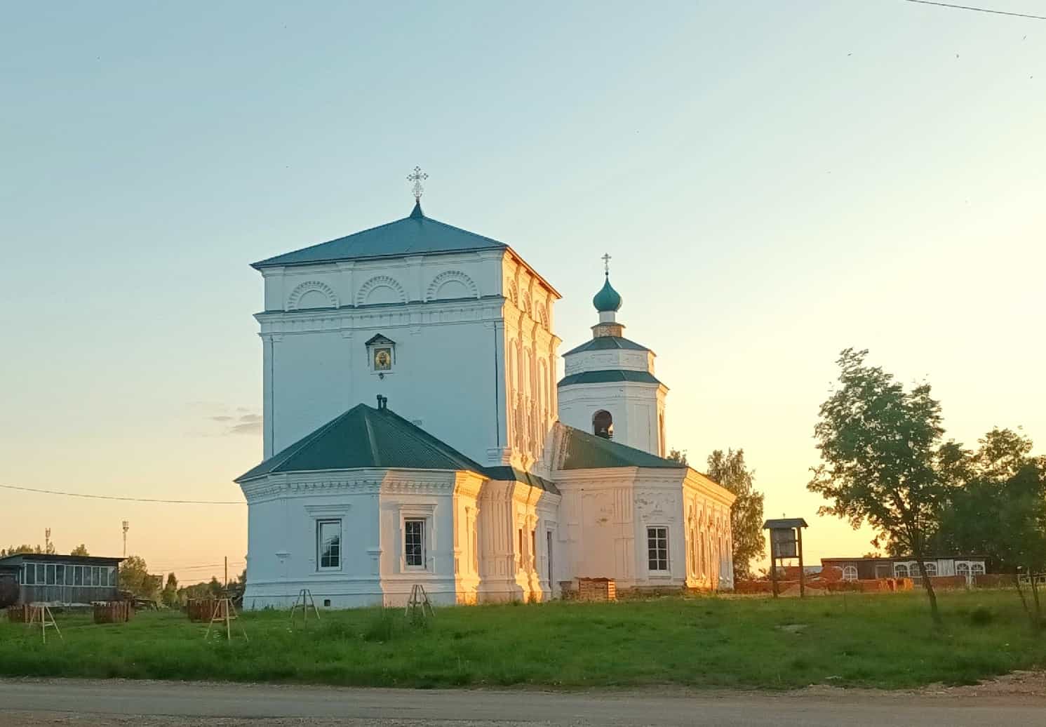Праздник Рождества Святителя и Чудотворца Николая на приходе Троицкой церкви села Медяны