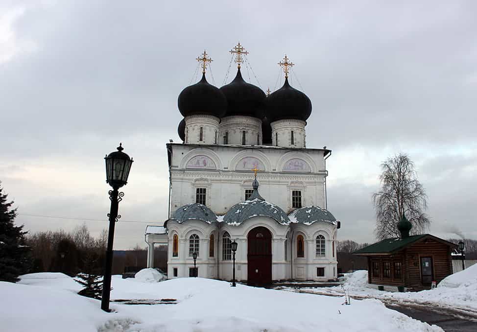 Всенощное бдение в Неделю 3-ю Великого поста, Крестопоклонную в Свято-Успенском кафедральном соборе