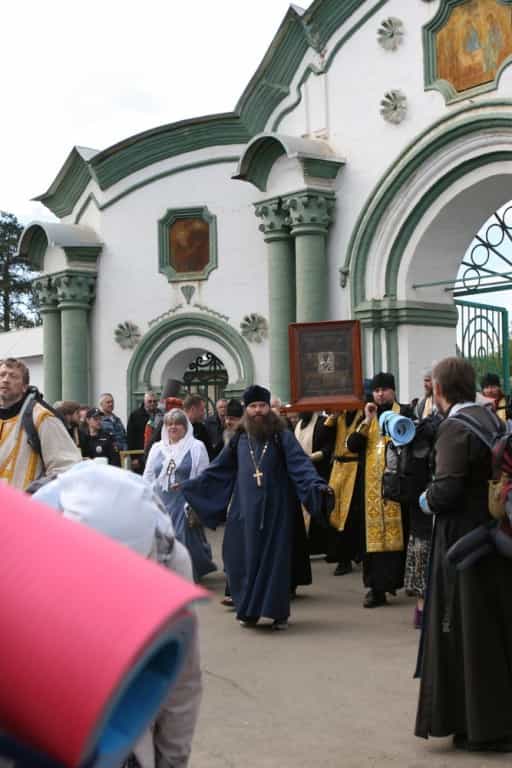 Крестный ход пришел в Бобино