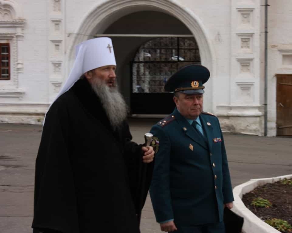 Рабочая встреча митрополита Марка и начальника ГУ МЧС по Кировской области Михаила Лихачева