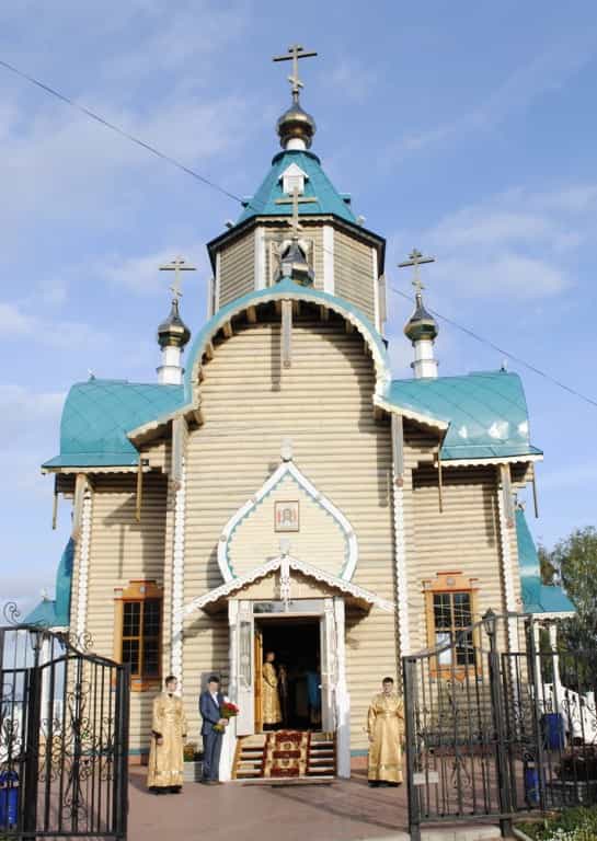 Архиерейское Богослужение в храме в честь Феодоровской иконы Божией Матери