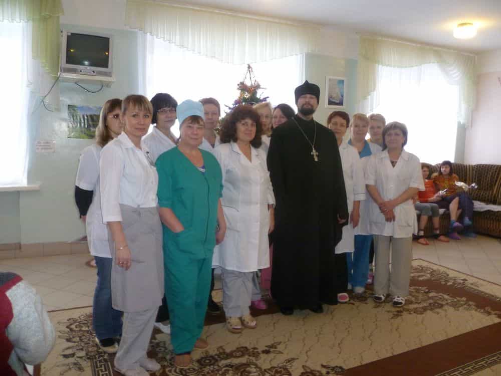 Рождественский праздник пришел к врачам и пациентам