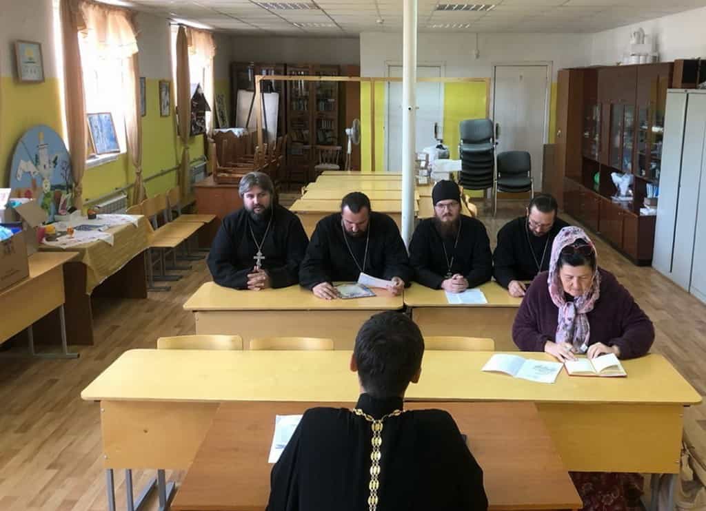 Состоялось рабочее заседание Миссионерского Совета Вятской Епархии