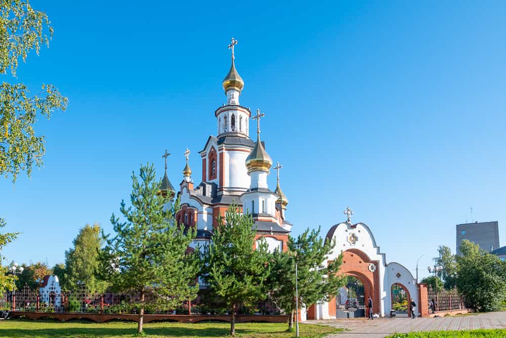 Торжественные богослужения в церкви Веры, Надежды, Любови и матери их Софии города Кирова