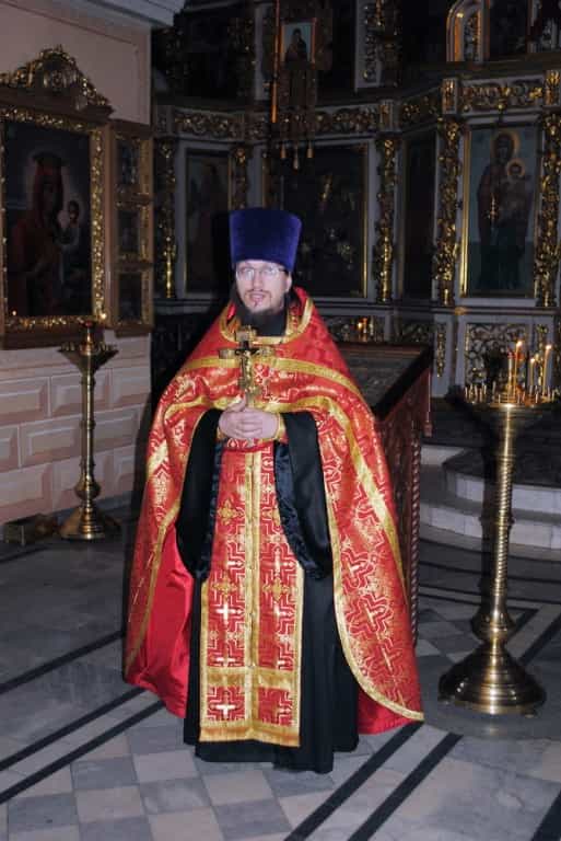 В рамках акции «Пасхальные перезвоны» Благотворительный фонд «Содружество» устроил праздник для своих стипендиатов